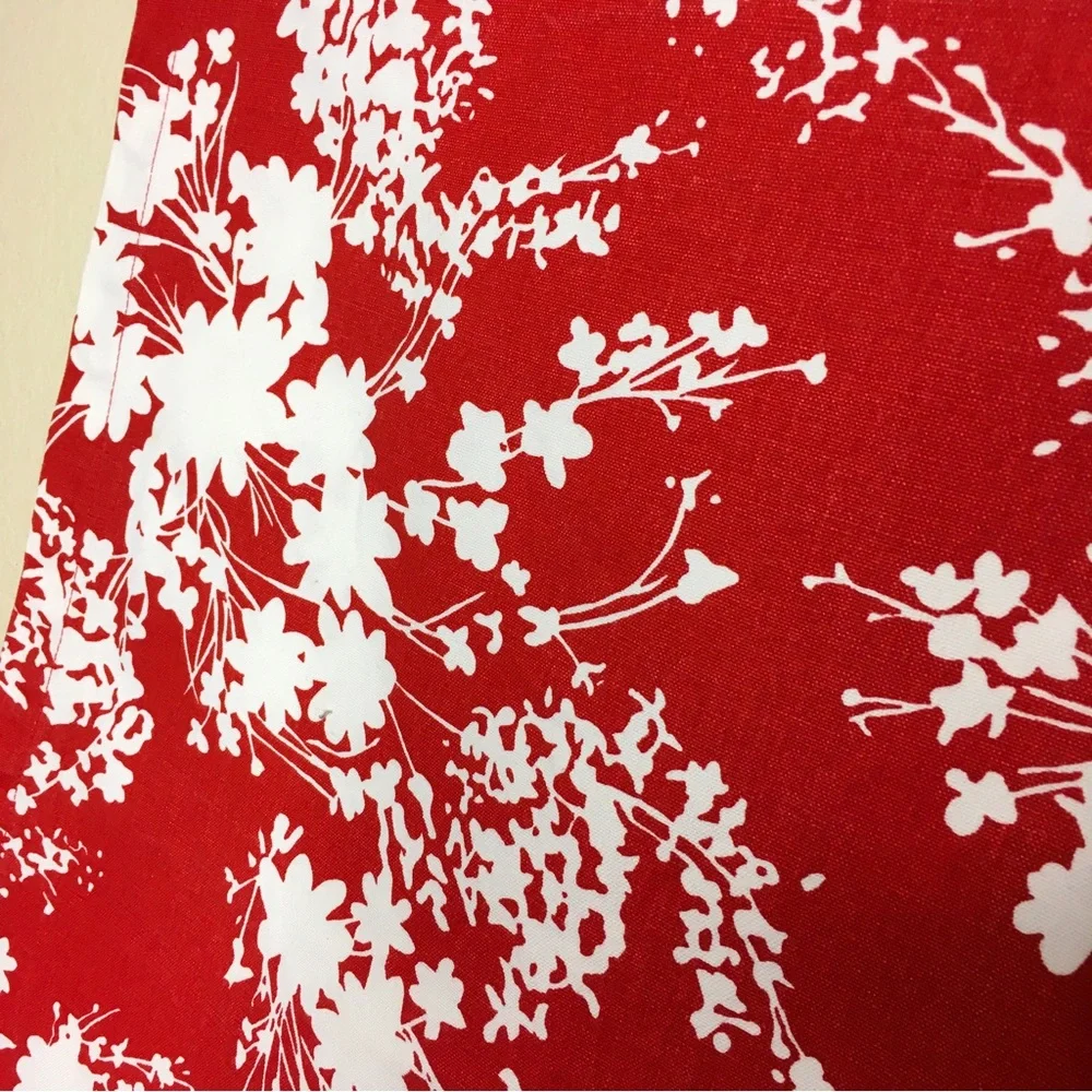 Crate & Barrel Glenna Placemat Set of 4 Red